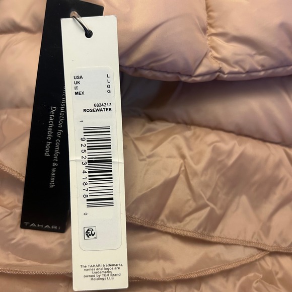 Tahari Women L Pink Ruffle Hooded Puffer Jacket Premium Lightweight Insulation l - Picture 8 of 8